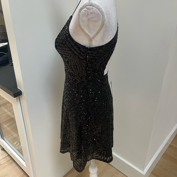 lulus - Picture 4 of 10